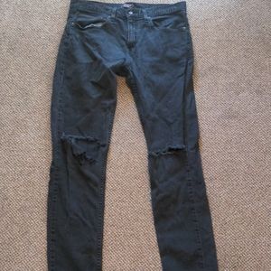 Black skinny jeans